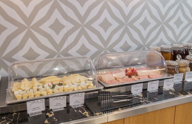 Atlantis Hotel - Photo 76