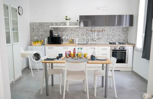 Scugnizzo Apartment CHIAIA - Foto 13