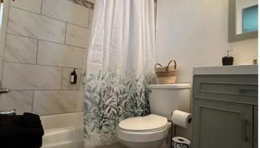 Nationwide Childrens Hospital close by - Foto 4, towels, Shower