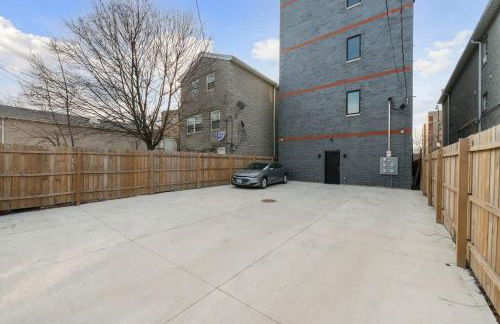 Comfy 3-BD Apt near United Center with Balcony - Foto 38