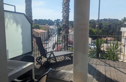 Cinema Room - grande terrasse - clim - Wifi - calme - mer - Foto 8