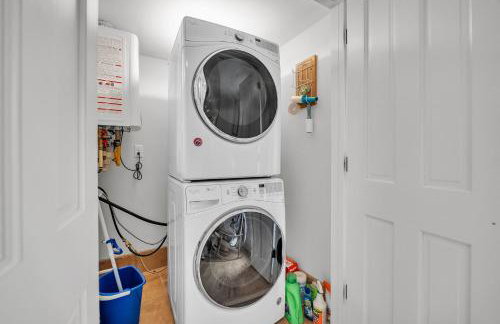 Moore on Main - Foto 43