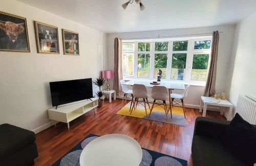 BIG 7xGuest House 3xVan Locked CarPort Garden Leeds & Bradford - Foto 64