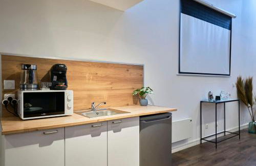 NG Prestige - Nain I Suite Spa Privatif Premium I Jacuzzi - Sauna - Netflix - Projecteur - Foto 16