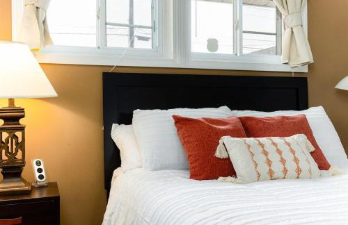 The Huddle & Hangout - 3 Bedroom House Close to ND - Foto 2