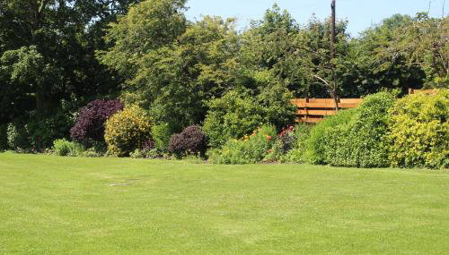 The BarnsPigallie - Photo 2