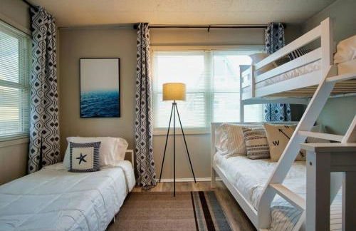 Serenity Sol ※ Surfside Charmer Near Beach & Jetty - Foto 3