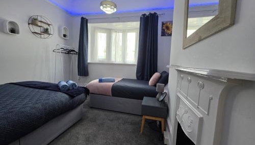 Spacious - Free Parking - Sleeps 6 - M20-FolkestoneCentralStation - Foto 4