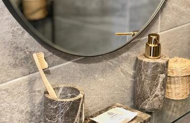 Spacious 82 m2 Two Bedroom classy apartment near City Center - Foto 38