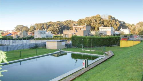 2 Bedroom Stunning Apartment In Llanes - Foto 1