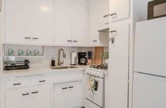 King Suite - Steps to Beach & Close to Pier - Foto 6