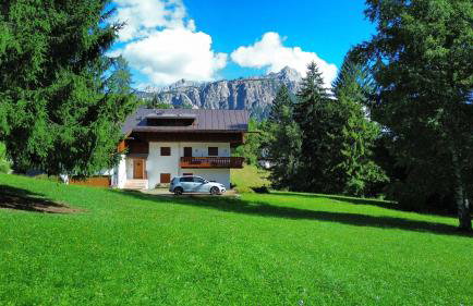 Exclusive Central Chalet, 5 min Sky Slopes, Garage - Foto 23