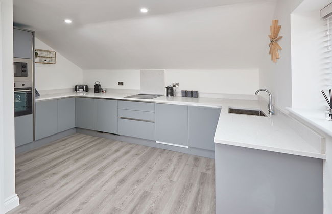 Host Stay Coastal Townhouse - Foto 6