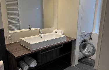 Royal GmbH - Photo 3