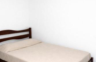 Espaço confortável e privativo ideal para viajante - Foto 7