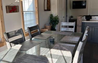 Harbor Bend House - River View in the Center of Town - Foto 11