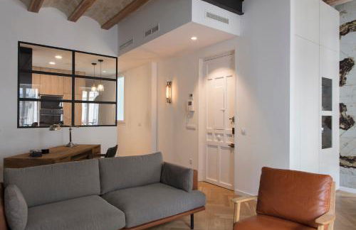 FLORIT FLATS - Chic and Central in a lively but quiet area All walking distance - Photo 11