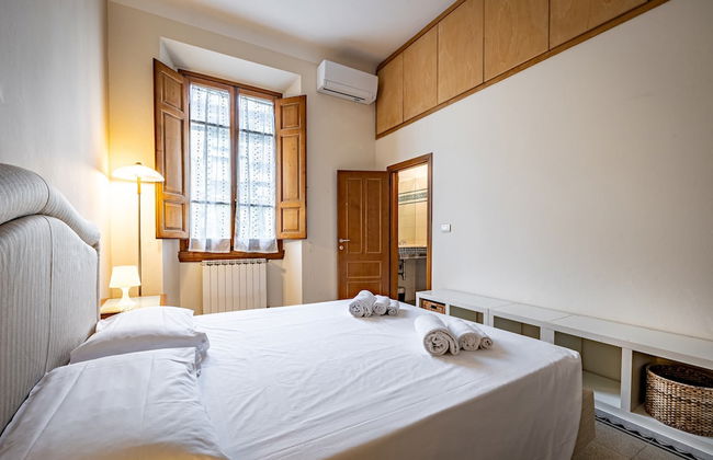 YiD elegant near tramvia - Photo 5