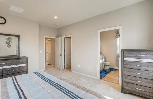 30 Mi to Downtown DC Charming Dale City Townhome! - Foto 12
