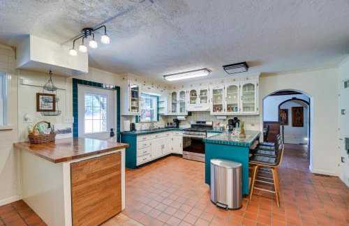 Missouri Castle with Private Lake, Pool and 100 Acres! - Foto 11