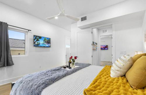 2 Million Villa Heated Pool w Luxury Spa 6BR & 6BR Waterfront by Canal - Foto 35