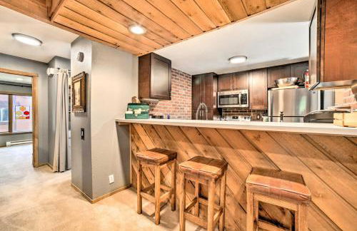 Renovated Mammoth Lakes Retreat with Private Balcony - Foto 11