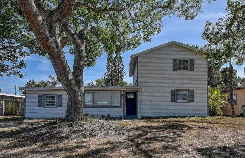 Family Friendly 5BR Tampa Home 10Min To Downtown - Foto 21
