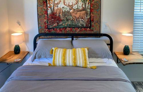 2 Mi to Marinas and Grove Cozy Cabin with Grill - Foto 10