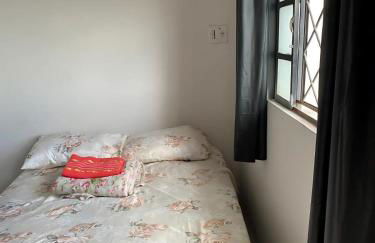 Kitnet com cozinha e ventilador - 2 andar - Foto 8