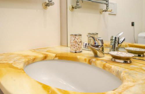 Welc-ōM Ivrea Padova Free Parking - Photo 61