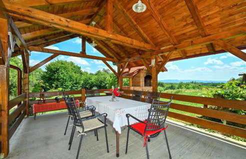 2 Bedroom Cozy Home In Konjscina - Photo 8