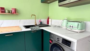 Le Patios , piscine plage terrain tennis - Photo 4