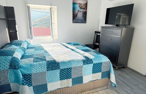 Private House 3 Bed, 3 Bath In Luka Dugi Otok - Photo 15