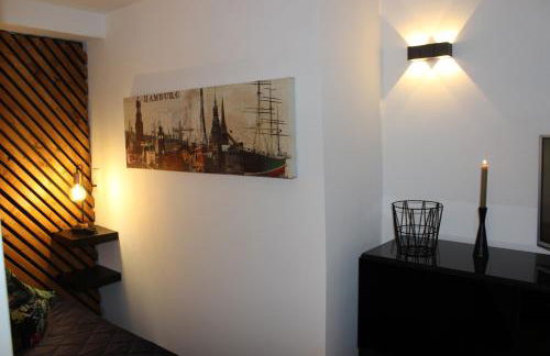 KLEINE SOUTERRAIN WOHNUNG NÄHE HAMBURG - Foto 24