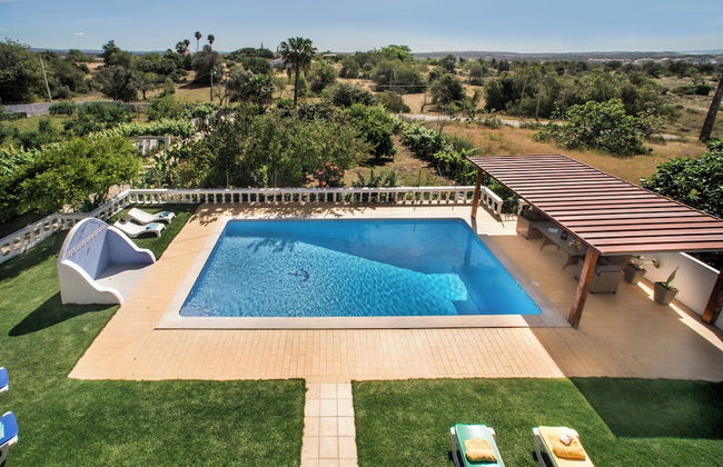 Villa V3 With Private Pool and air Conditioning and Free Wifi Internet - Photo 16