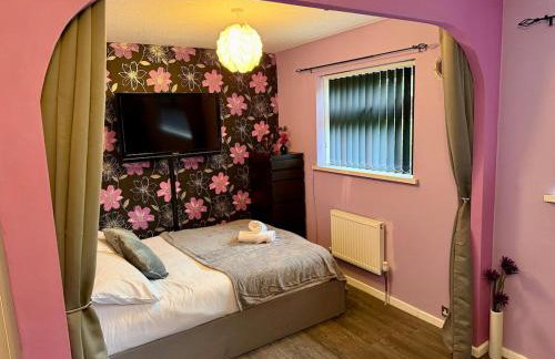 Stylish 3-Bed Family Pet-Friendly Home with Garden - Foto 30