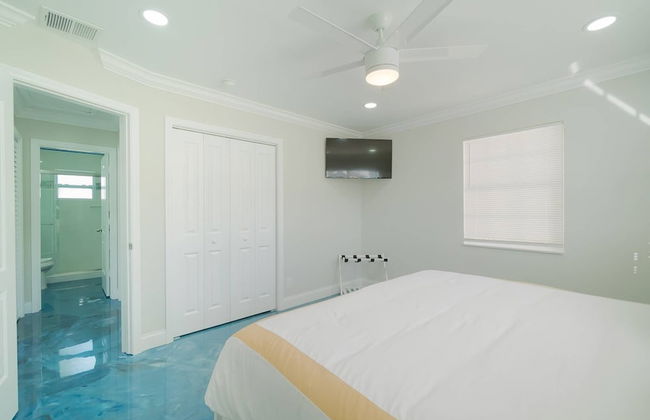 Beachy Blues Apt A, Downtown, Shops, Cafes & Beach, Dog Friendly - Foto 24