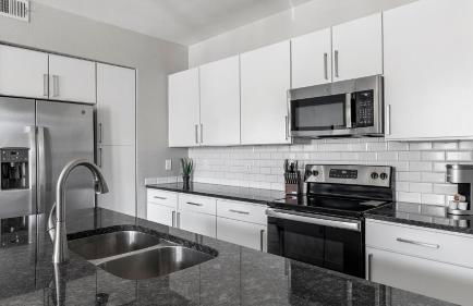 Landing Stylish 1BD Clubhouse Pool - Foto 63