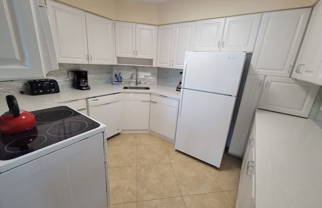 Alexander 1620 3 Bedroom Apts by RedAwning - Foto 14