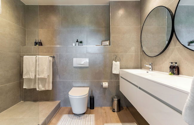 Bay Reflections - Luxury Serviced Apartments - Foto 54