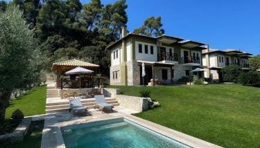 Paralia Homes cheerful 2 bedroom with pool, unit #1 - Foto 1