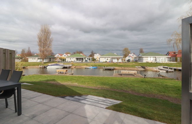 Holiday Home at a Holiday Park in Friesland - Foto 16
