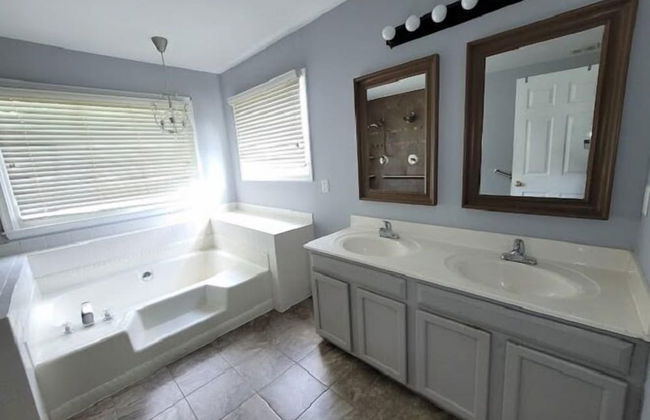 Hetten Manor - Photo 13