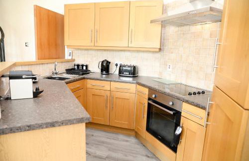 Beautiful cozy 3 bedroom 2 bathroom apartment - Foto 50