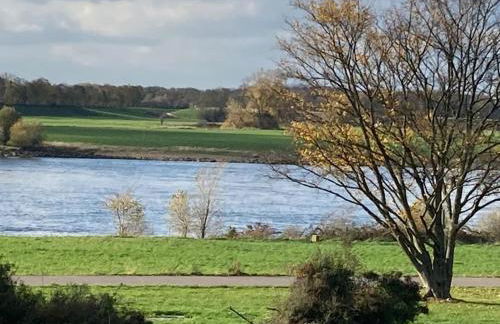 Apartment am Rhein ganze Wohnung NETFLIX Internet 1000 Mbits, free Parking - Foto 21