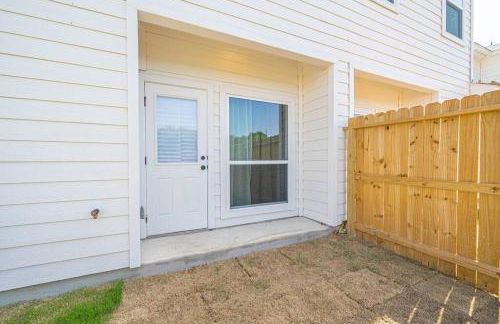 Gorgeous, Brand New 3 Bedrooms Home- Built 2024, Near SeaWorld & Lackland AFB - Foto 47