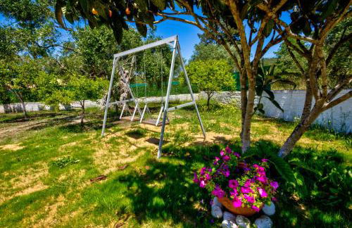 Villazia Exclusive Estate - Photo 46