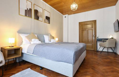 cruwzo I Modern Centrally Located Apartment with Parking Modern Centrally Located Apartment with Parking - Photo 28