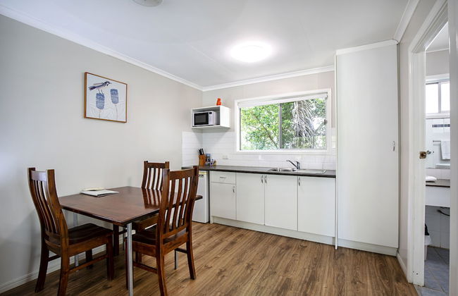 Bush Village Holiday Cabins - Photo 35