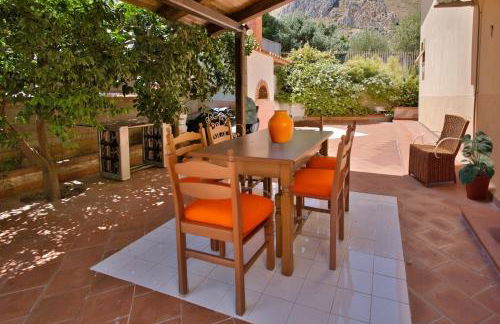 VFH Villa Cala del Cuore con piscina, 50 m dal mare - Foto 9